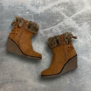 Slavic Bimbo Black Yeti Fur Wedge Boots Indie Sleaze